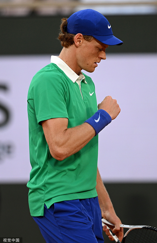 美网鏖战法网,辛纳高光表现 美网鏖战法网,辛纳高光表现