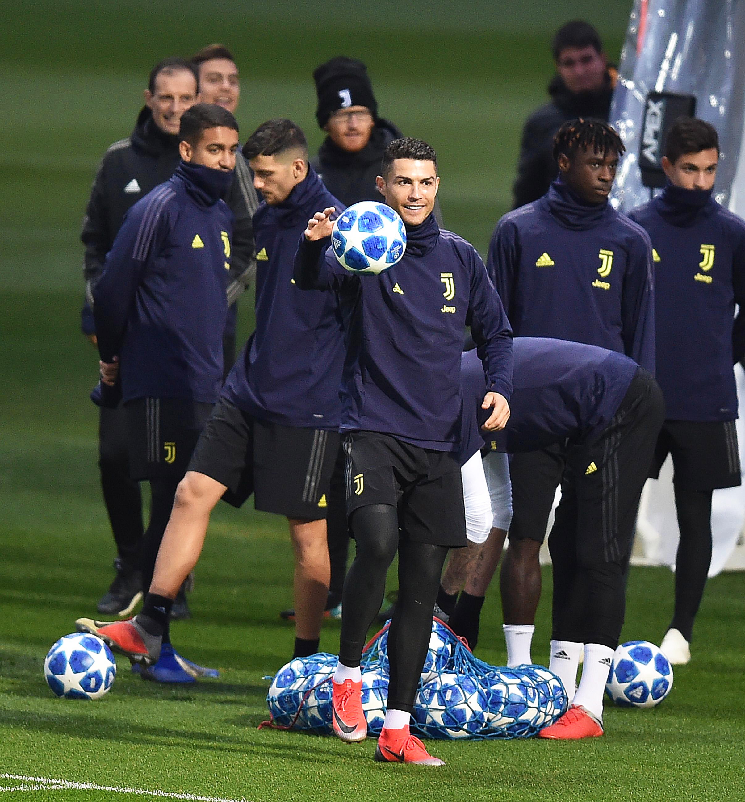 尤文图斯球员集中训练备战下一场比赛