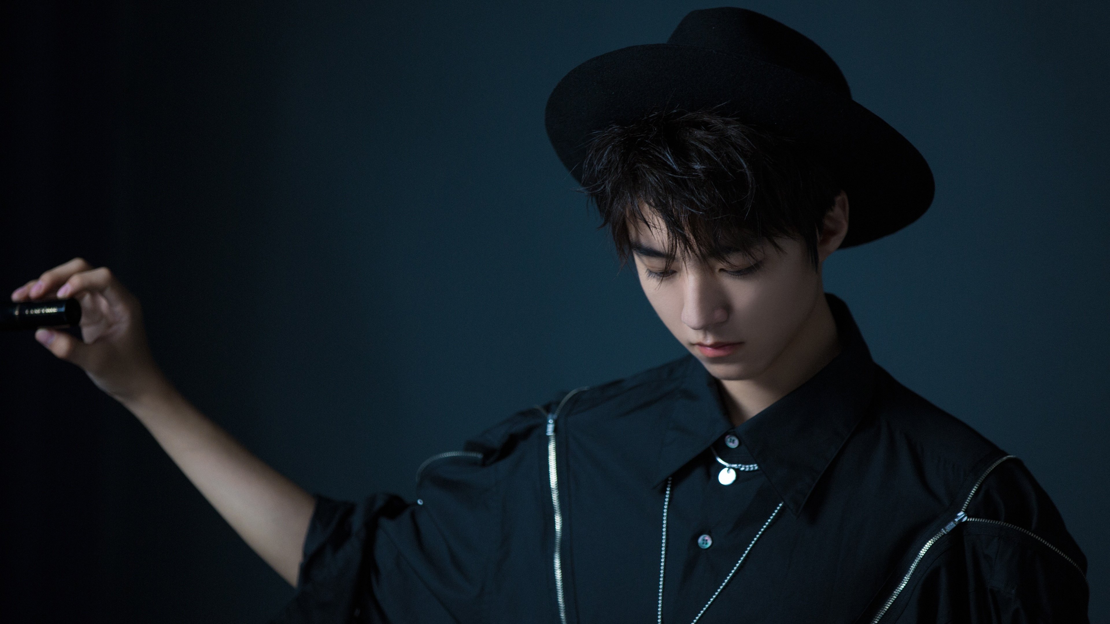 开云体育在线-格纳布里接管世界排名争夺战，奥地利强压阿尔及利亚背后的战术革命