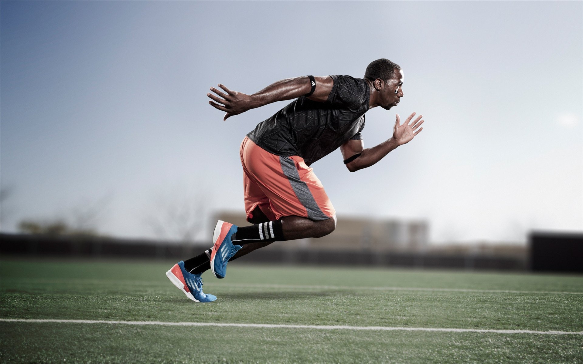 开拓者险胜浙江队，米切尔成为关键先生